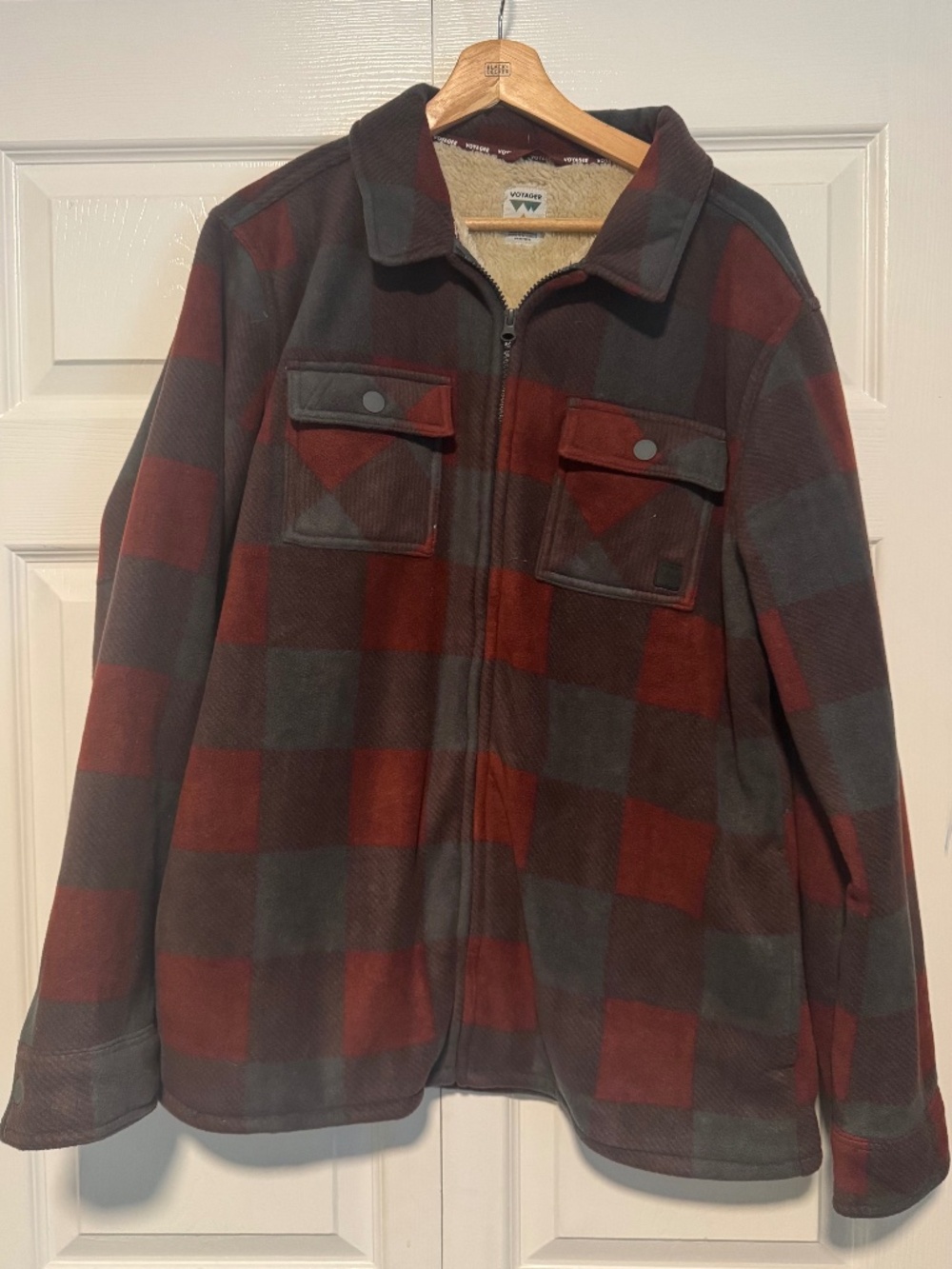 NWT Voyager Sherpa-Lined Buffalo Plaid Jacket | Men's Large